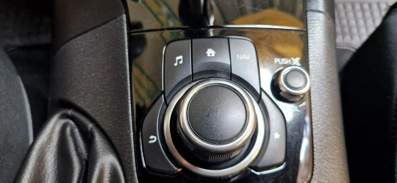 Mazda 3 - Zdjęcie 16