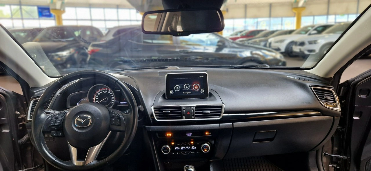 Mazda 3 - Zdjęcie 17