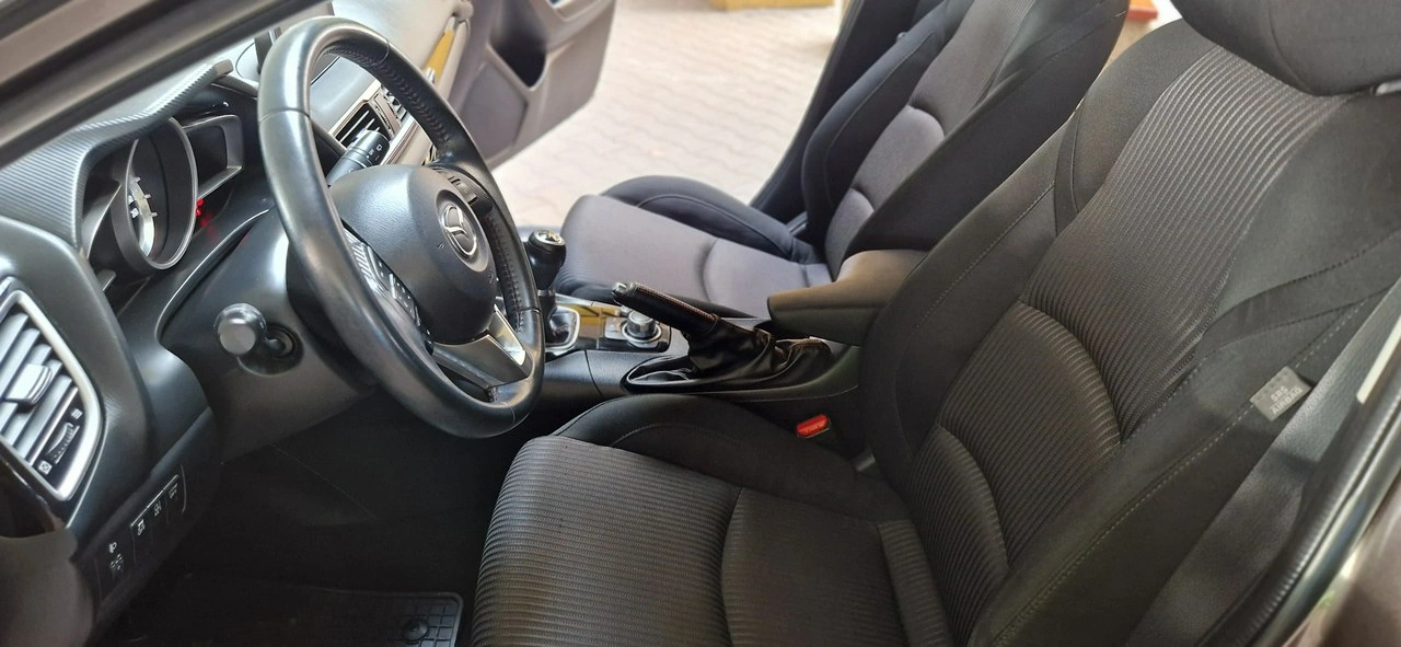 Mazda 3 - Zdjęcie 19