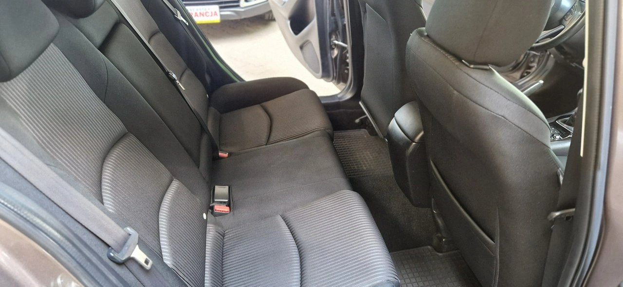 Mazda 3 - Zdjęcie 21