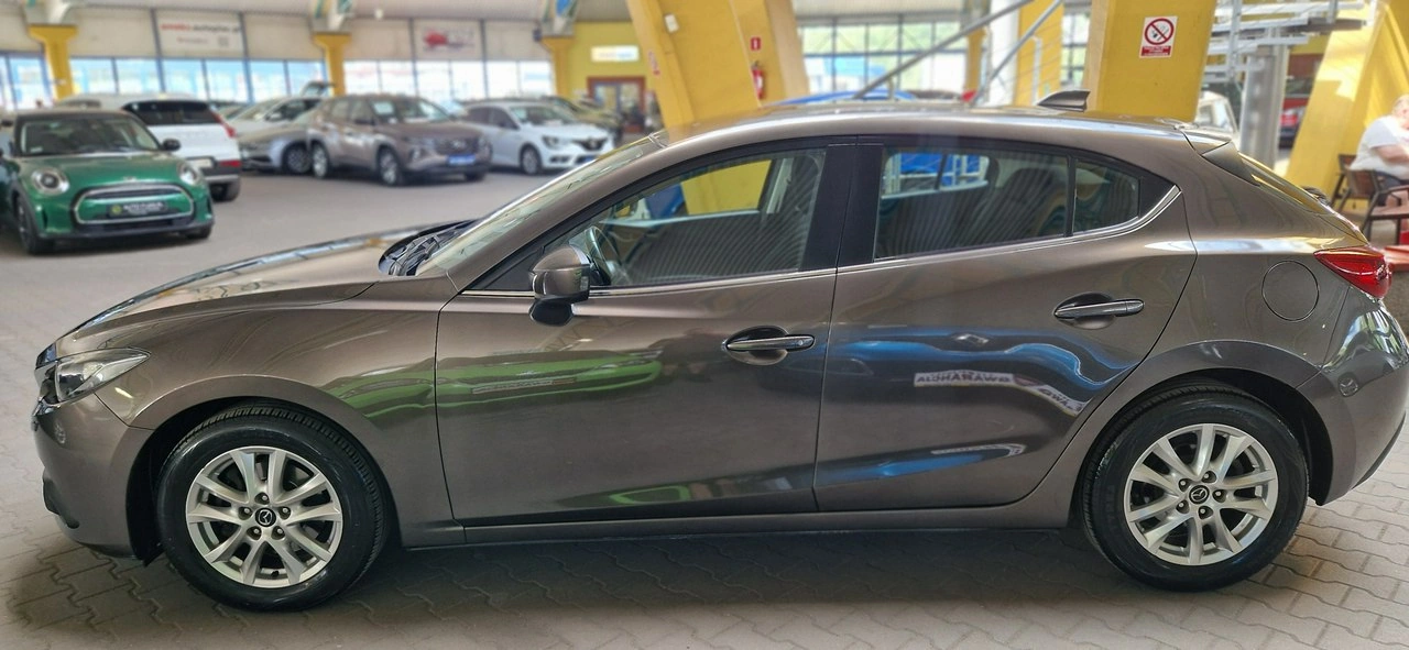 Mazda 3 - Zdjęcie 4