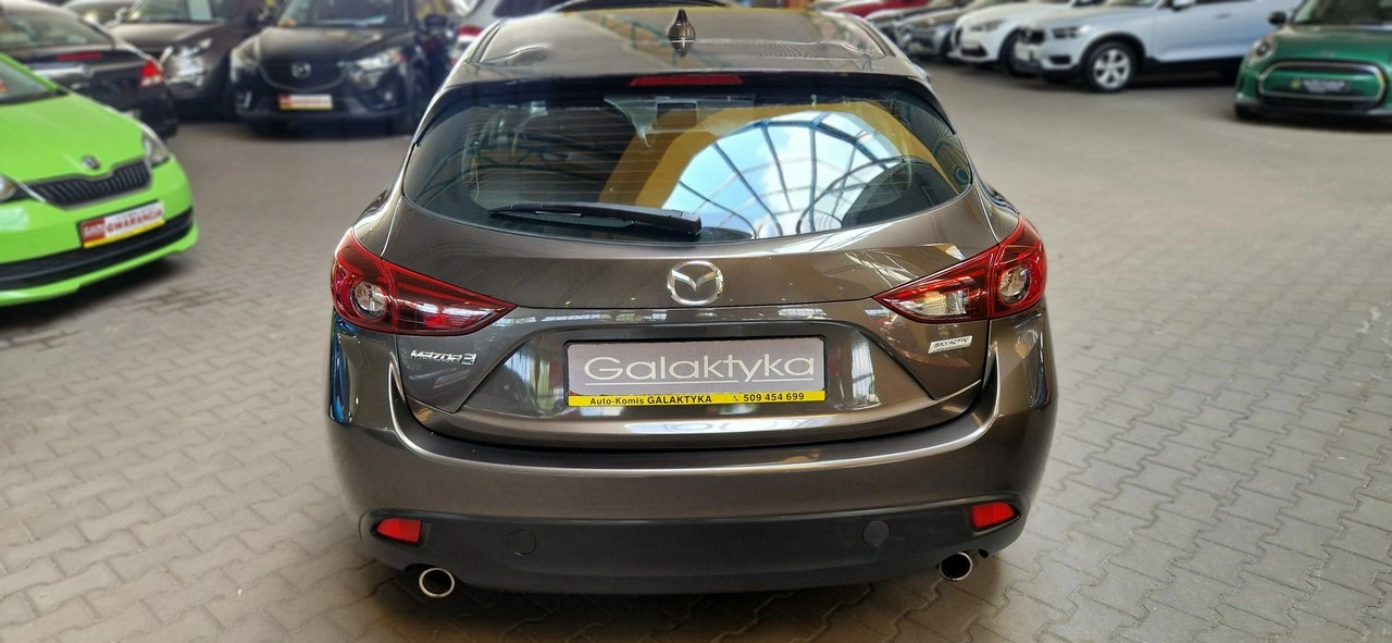 Mazda 3 - Zdjęcie 6