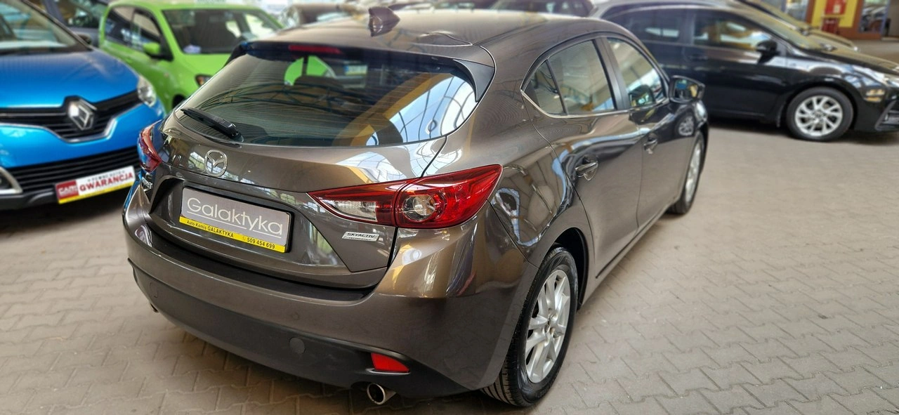 Mazda 3 - Zdjęcie 7