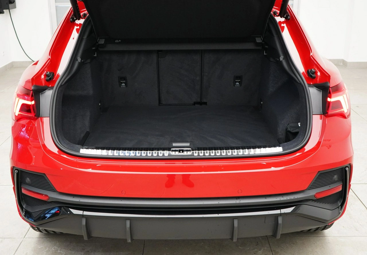 Audi Q3 - Zdjęcie 11