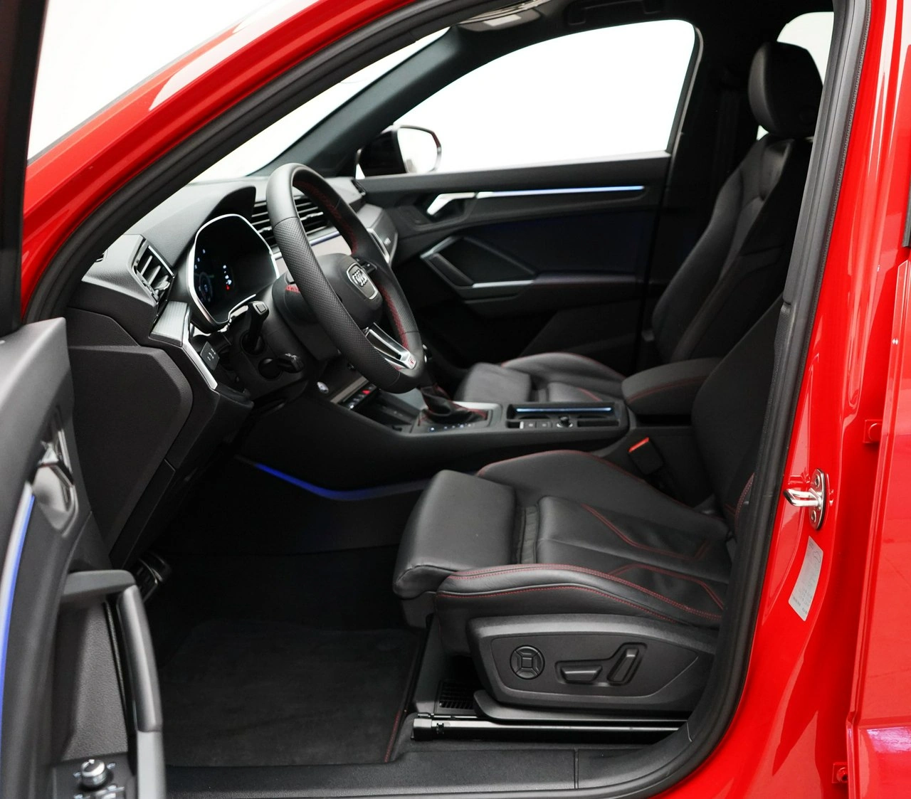 Audi Q3 - Zdjęcie 13