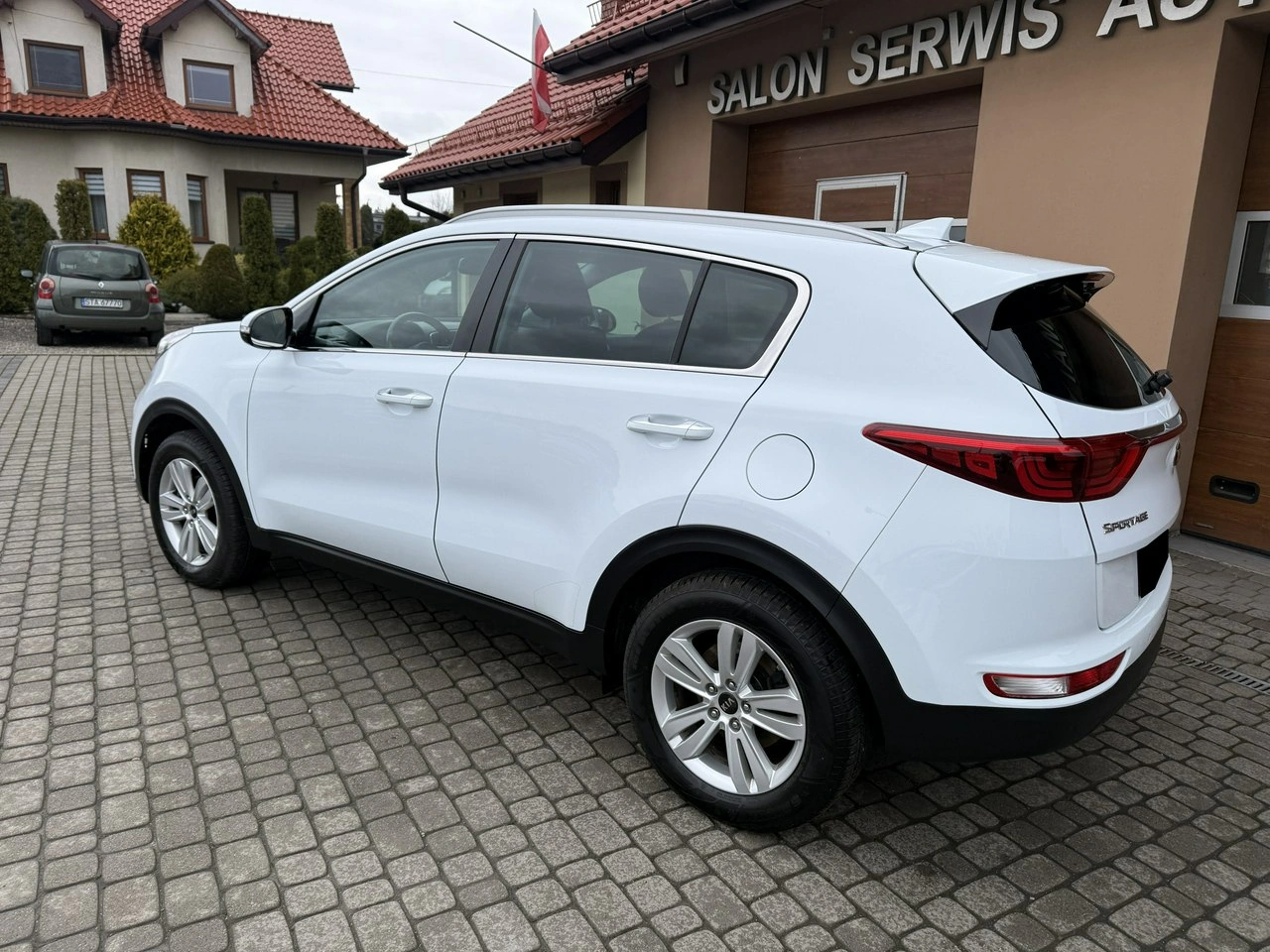 Kia Sportage - Zdjęcie 9