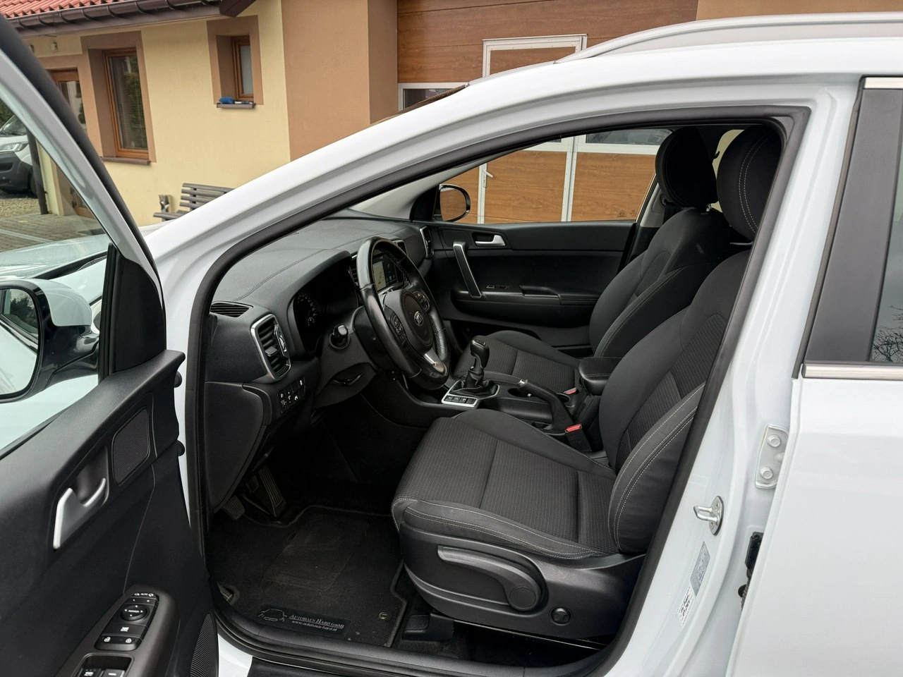 Kia Sportage - Zdjęcie 22