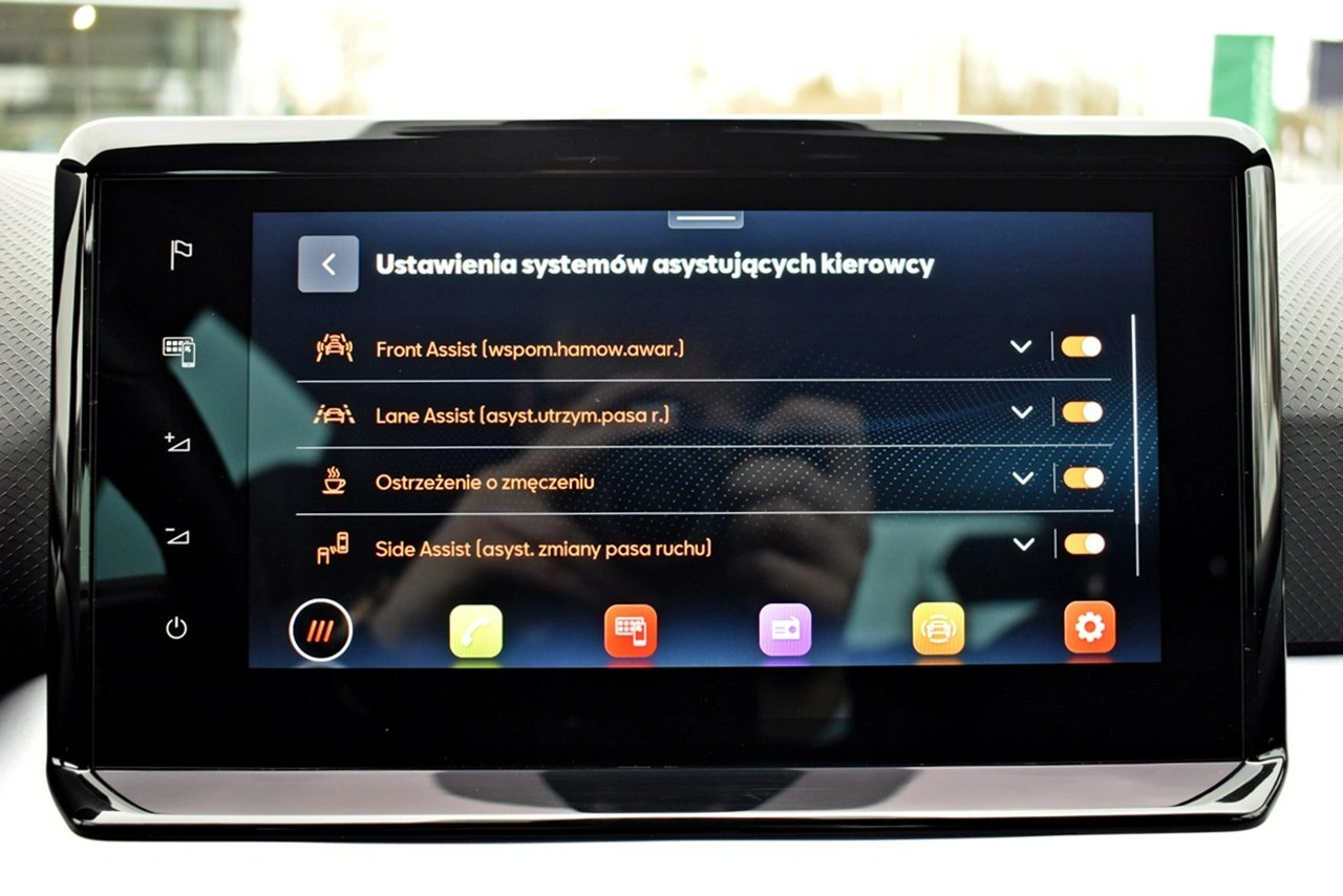 Seat Arona - Zdjęcie 20