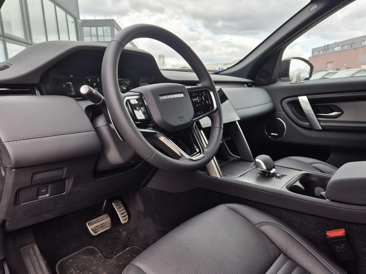 Land Rover Discovery Sport - Zdjęcie 20