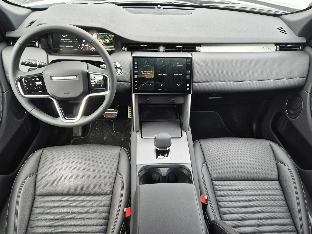 Land Rover Discovery Sport - Zdjęcie 31