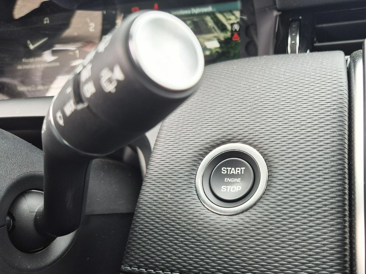 Land Rover Discovery Sport - Zdjęcie 36