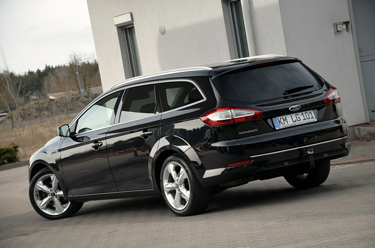 Ford Mondeo - Zdjęcie 9
