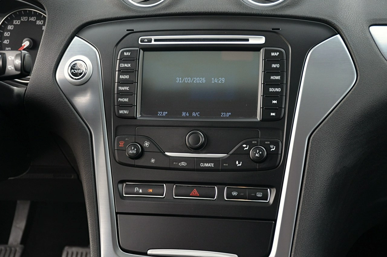 Ford Mondeo - Zdjęcie 17