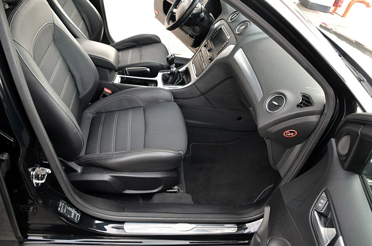 Ford Mondeo - Zdjęcie 20