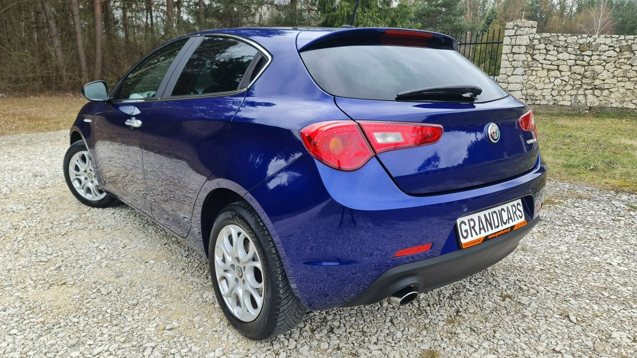 Alfa Romeo Giulietta - Zdjęcie 3