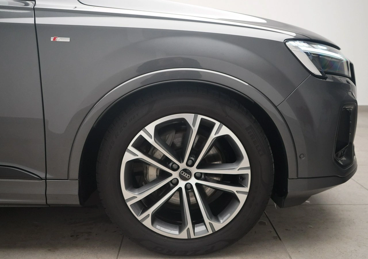 Audi Q7 - Zdjęcie 12