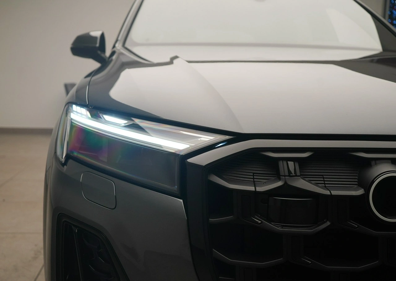 Audi Q7 - Zdjęcie 13