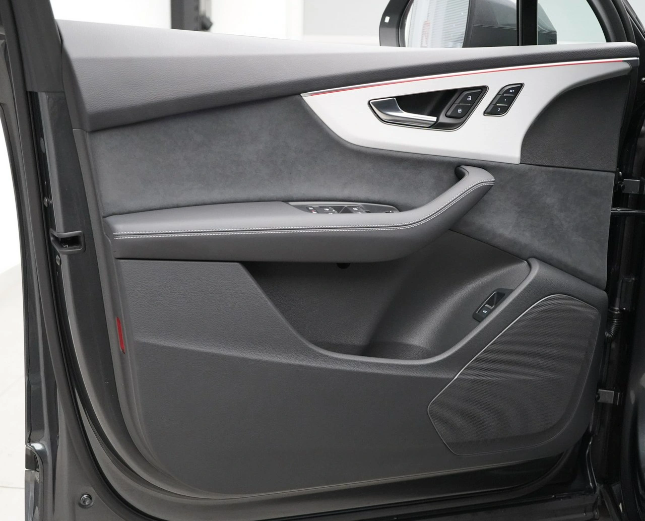 Audi Q7 - Zdjęcie 14