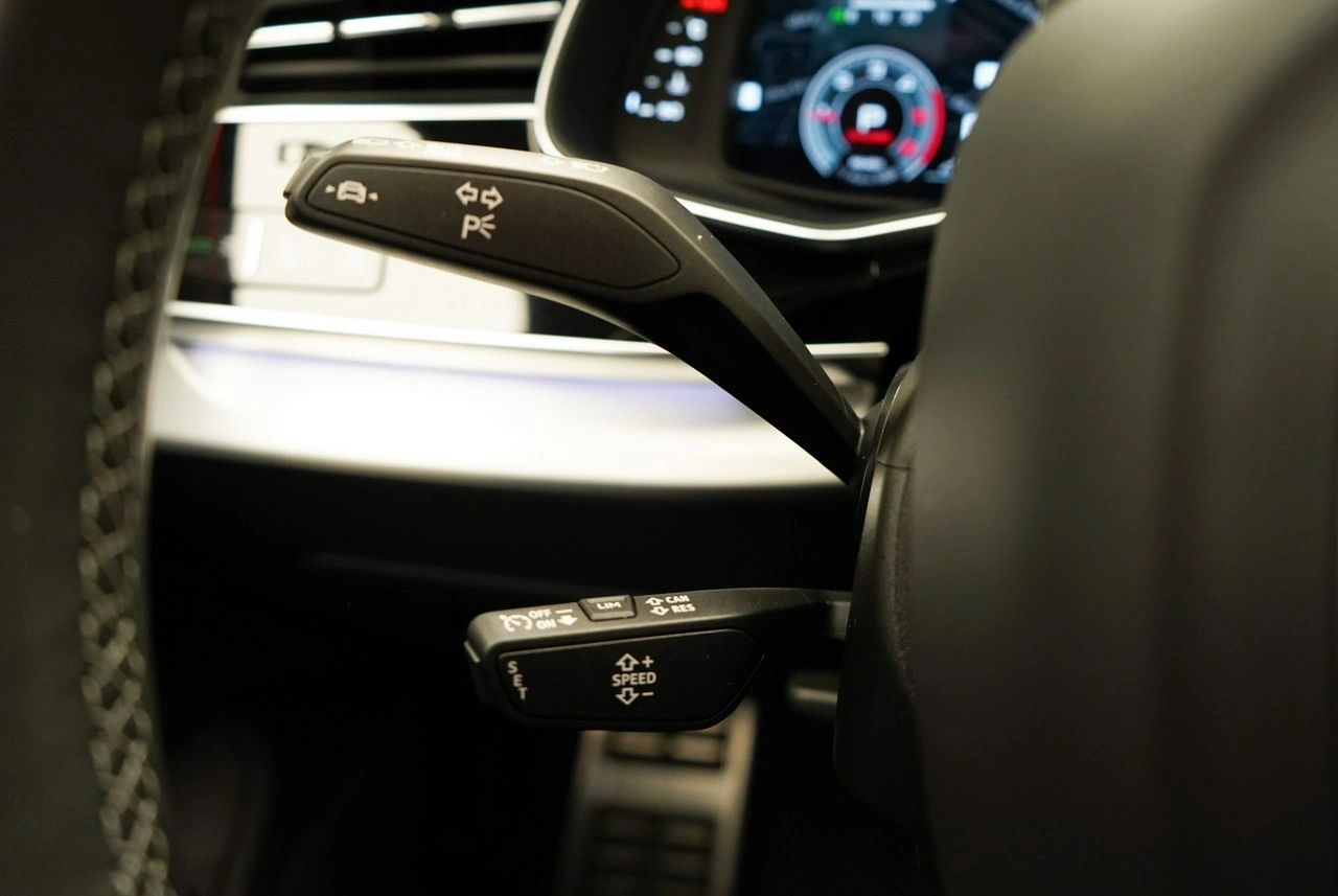 Audi Q7 - Zdjęcie 25