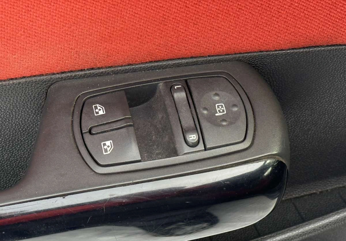 Opel Corsa - Zdjęcie 17