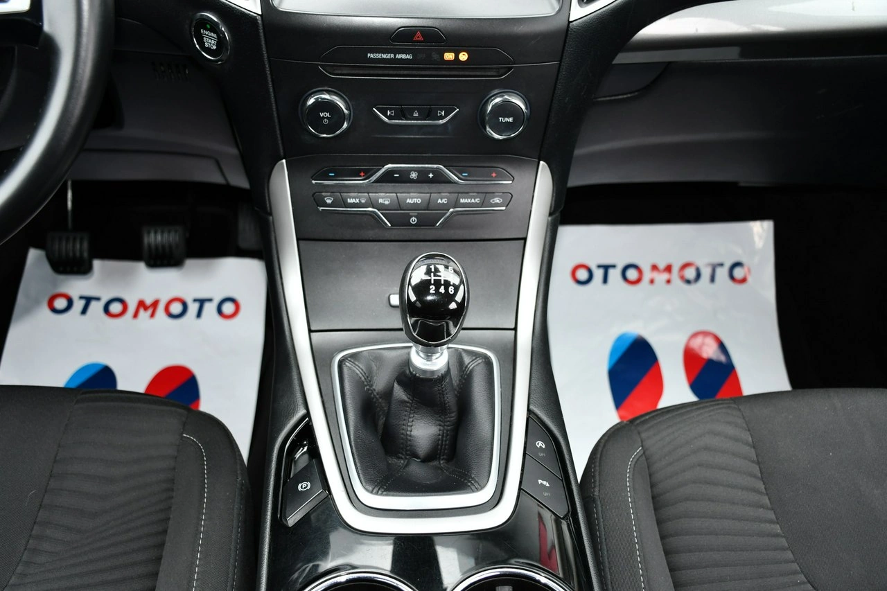 Ford S-Max - Zdjęcie 23