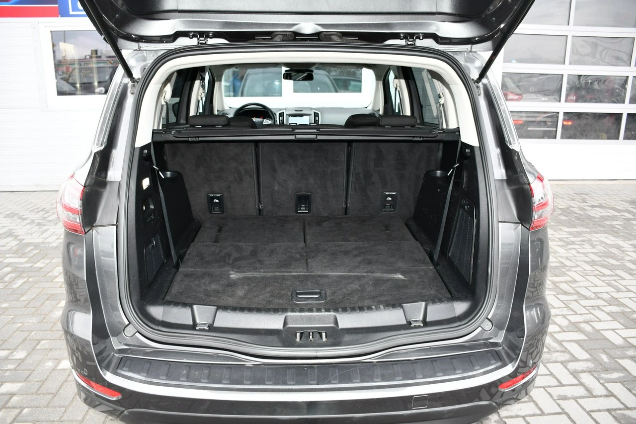 Ford S-Max - Zdjęcie 34