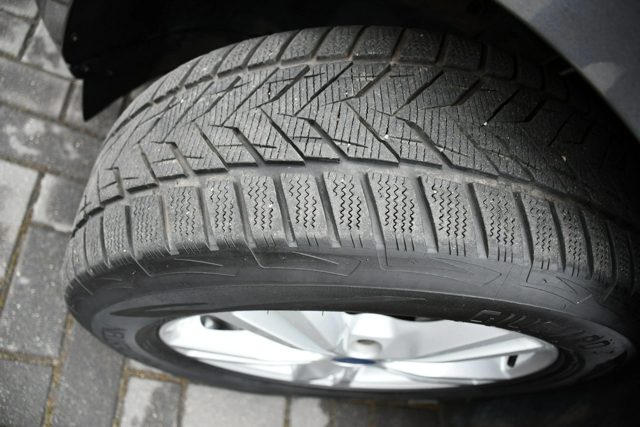 Ford S-Max - Zdjęcie 37