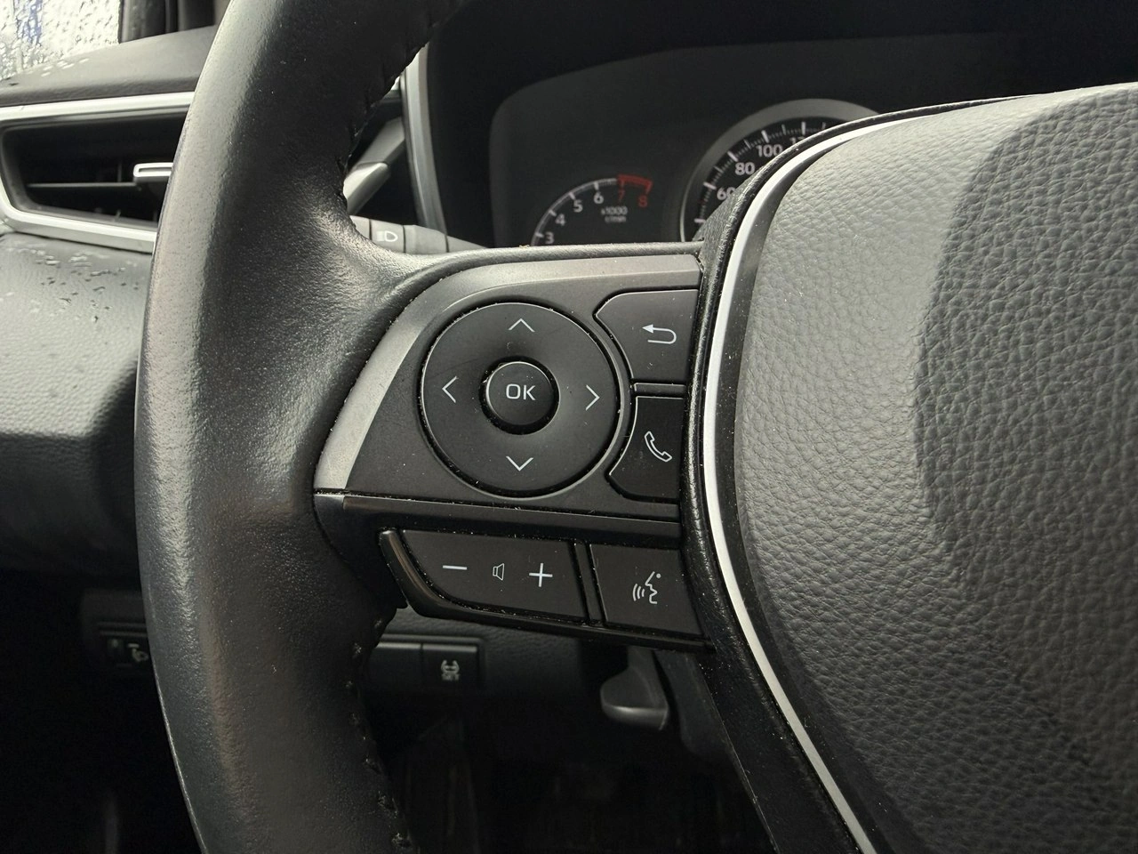 Toyota Corolla - Zdjęcie 13