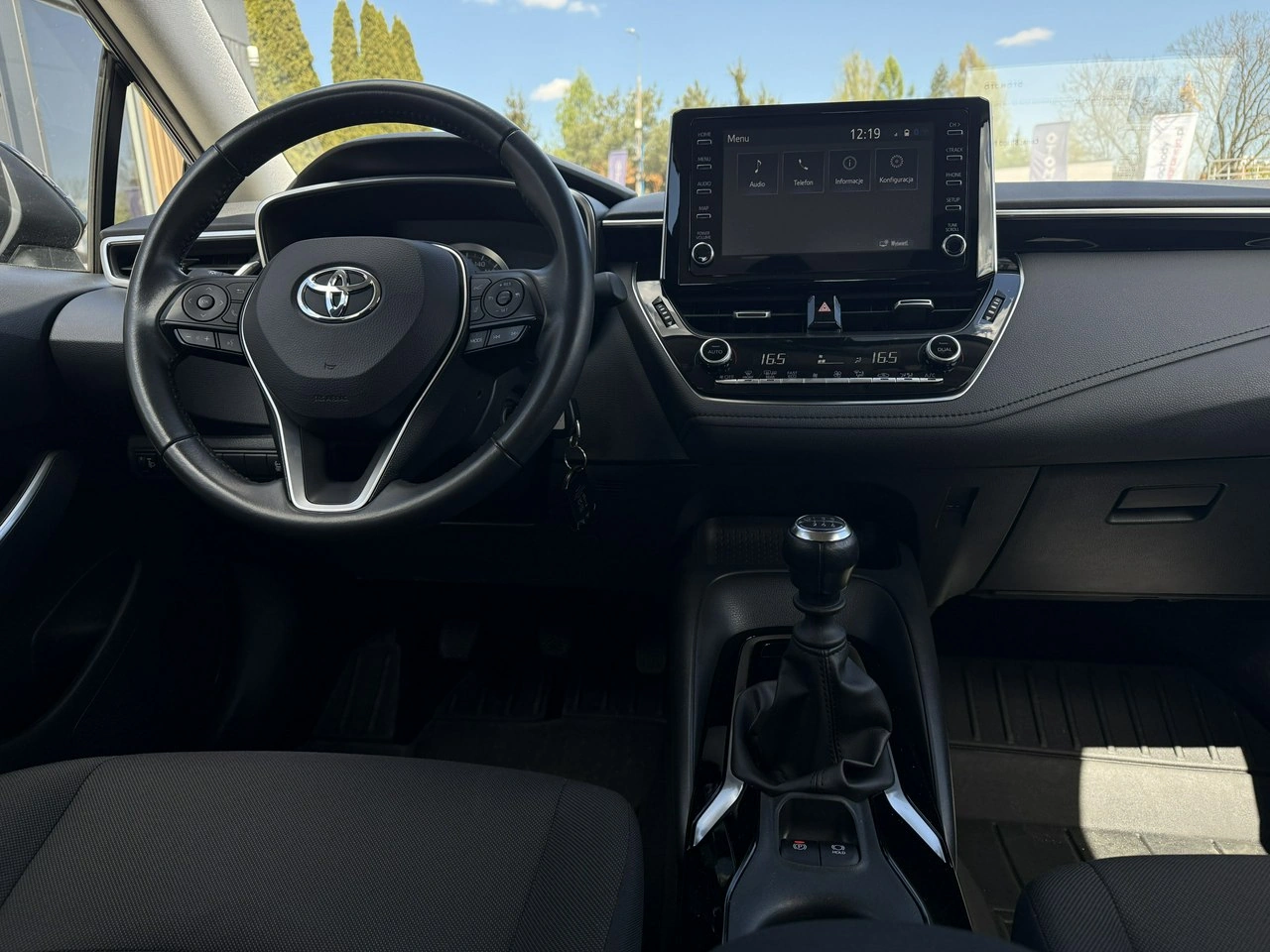 Toyota Corolla - Zdjęcie 12
