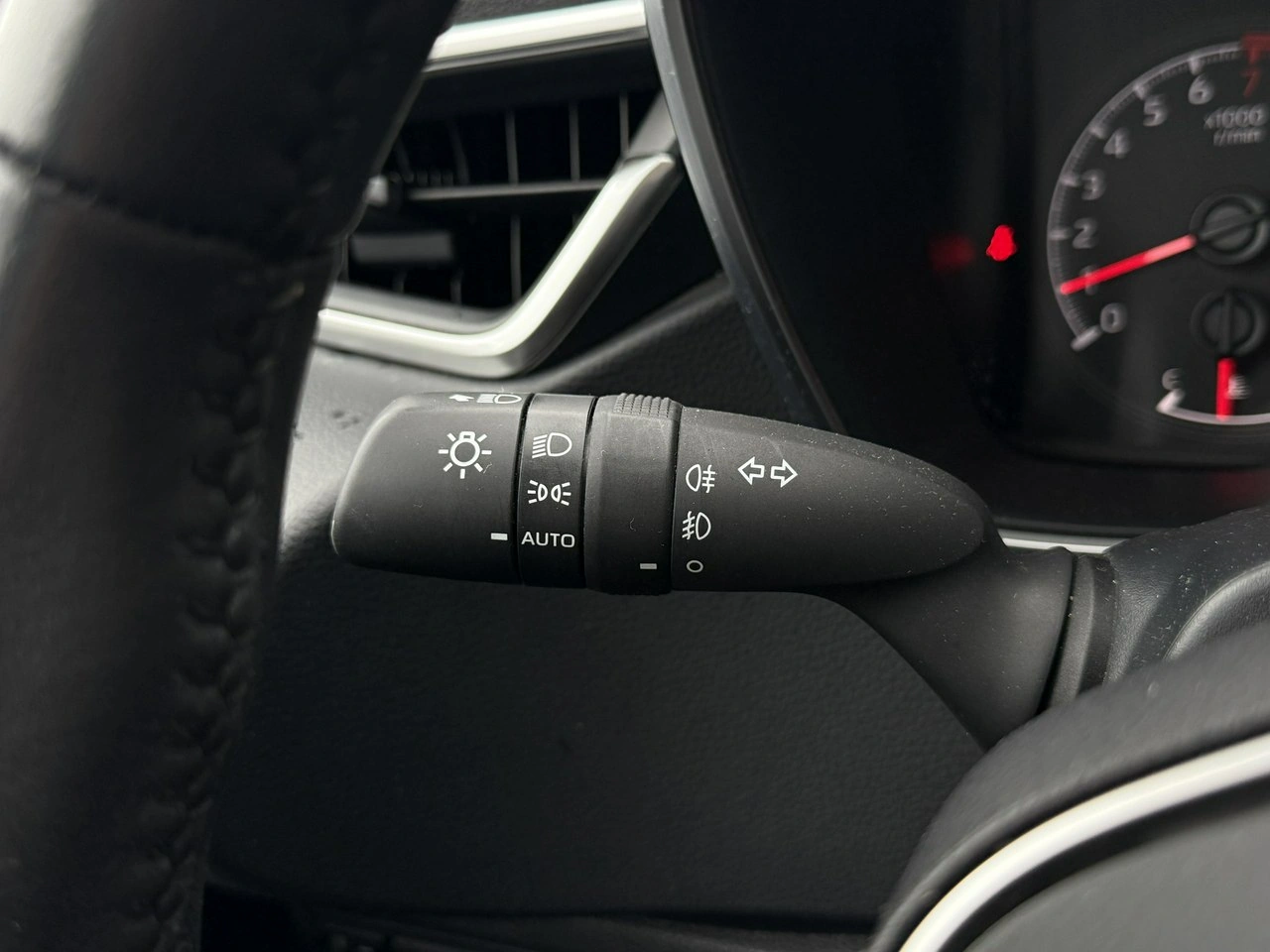 Toyota Corolla - Zdjęcie 16