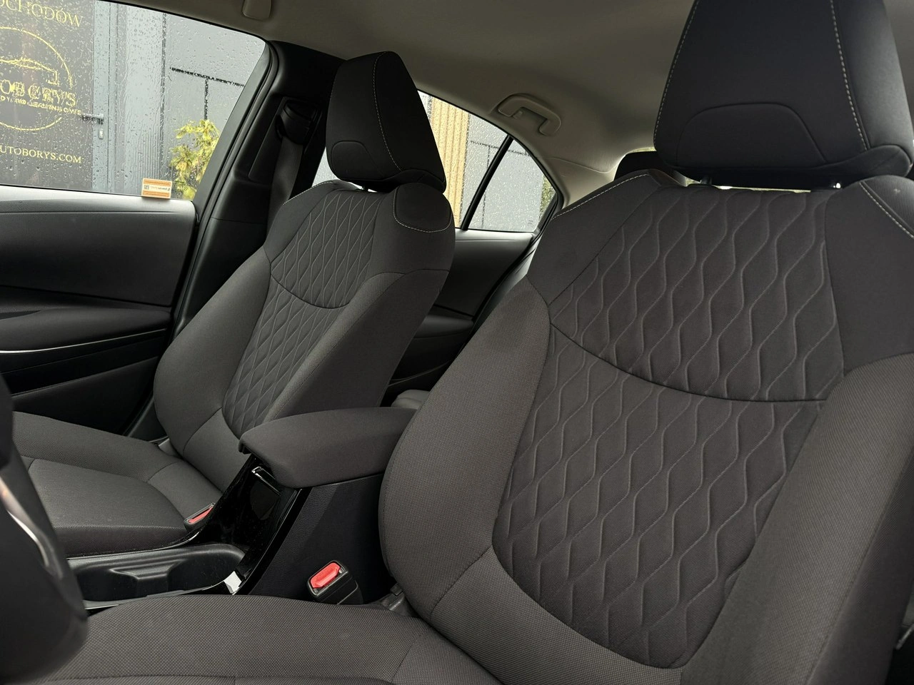 Toyota Corolla - Zdjęcie 8