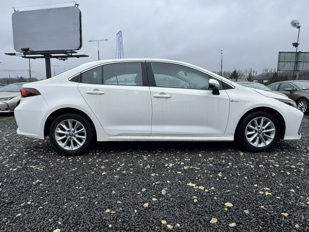 Toyota Corolla - Zdjęcie 9