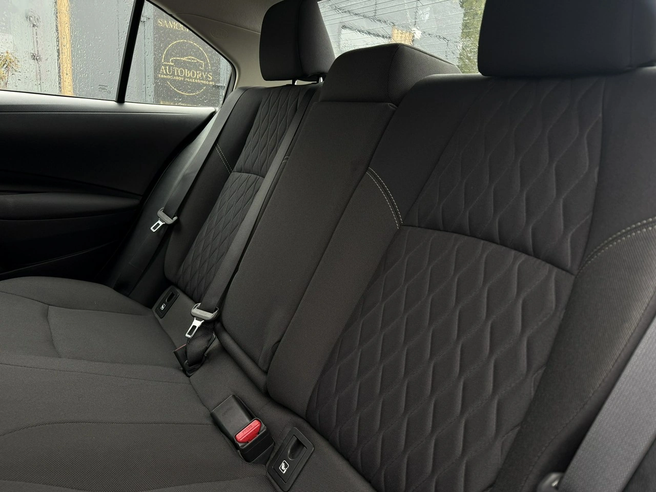 Toyota Corolla - Zdjęcie 10