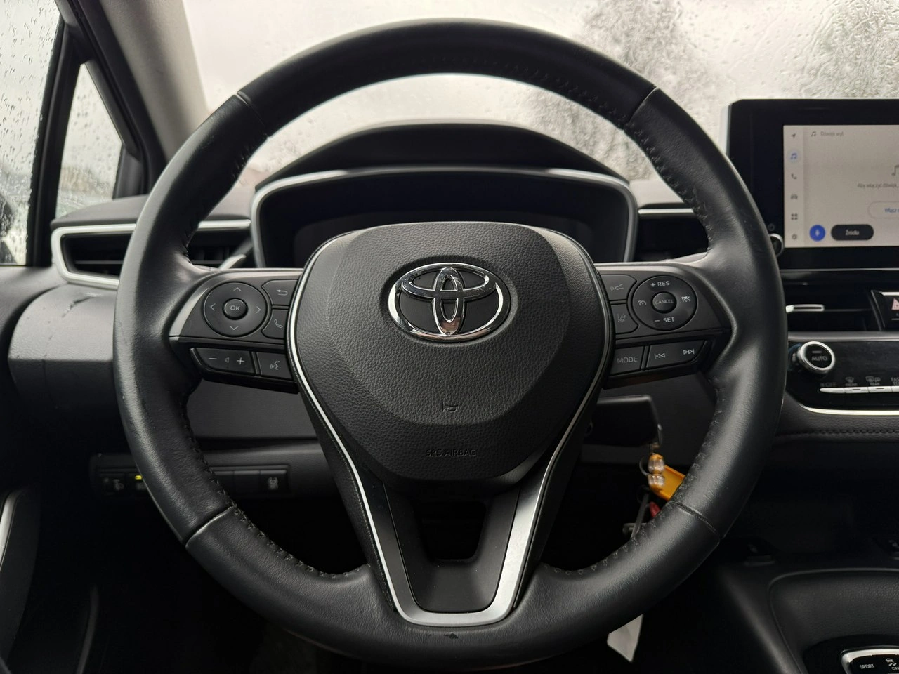 Toyota Corolla - Zdjęcie 11