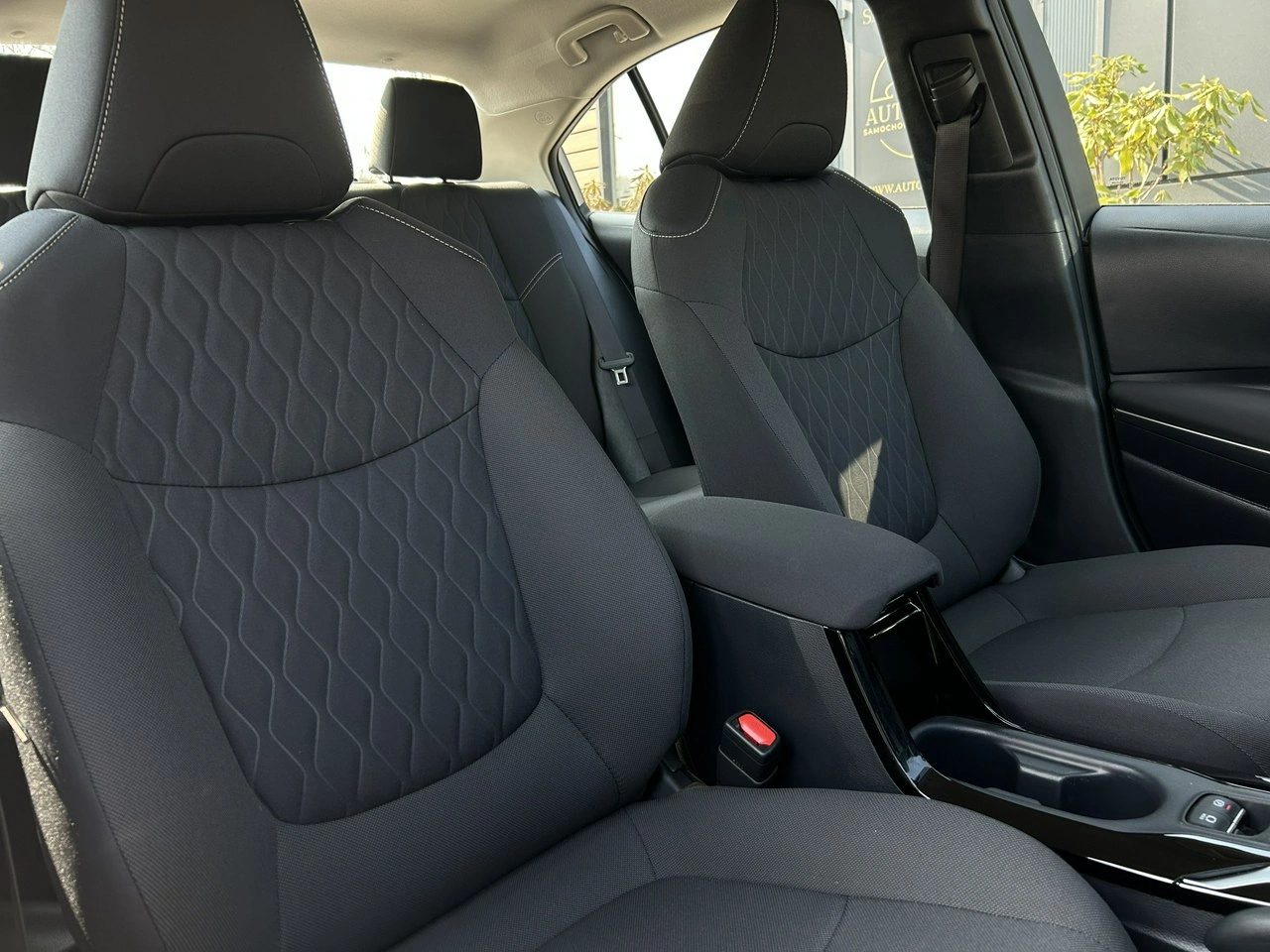 Toyota Corolla - Zdjęcie 11