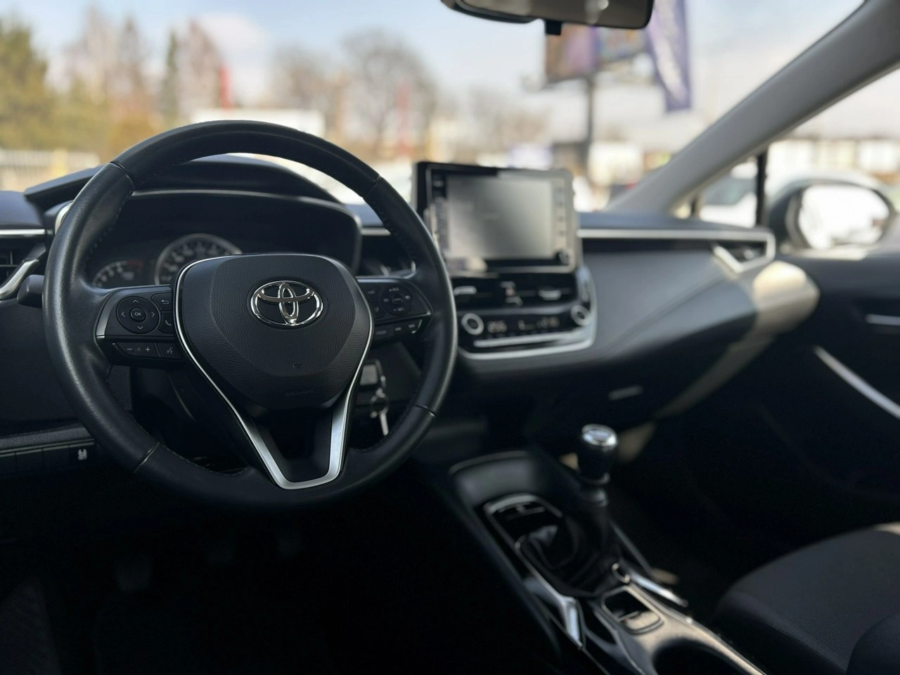 Toyota Corolla - Zdjęcie 14