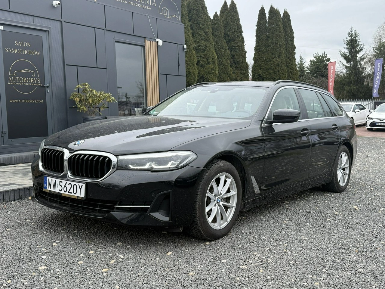 BMW 518 - Główne zdjęcie