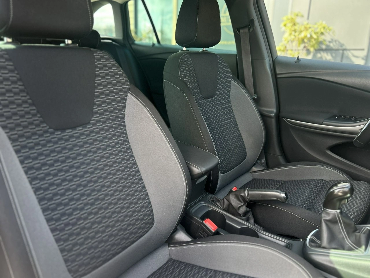 Opel Astra - Zdjęcie 12