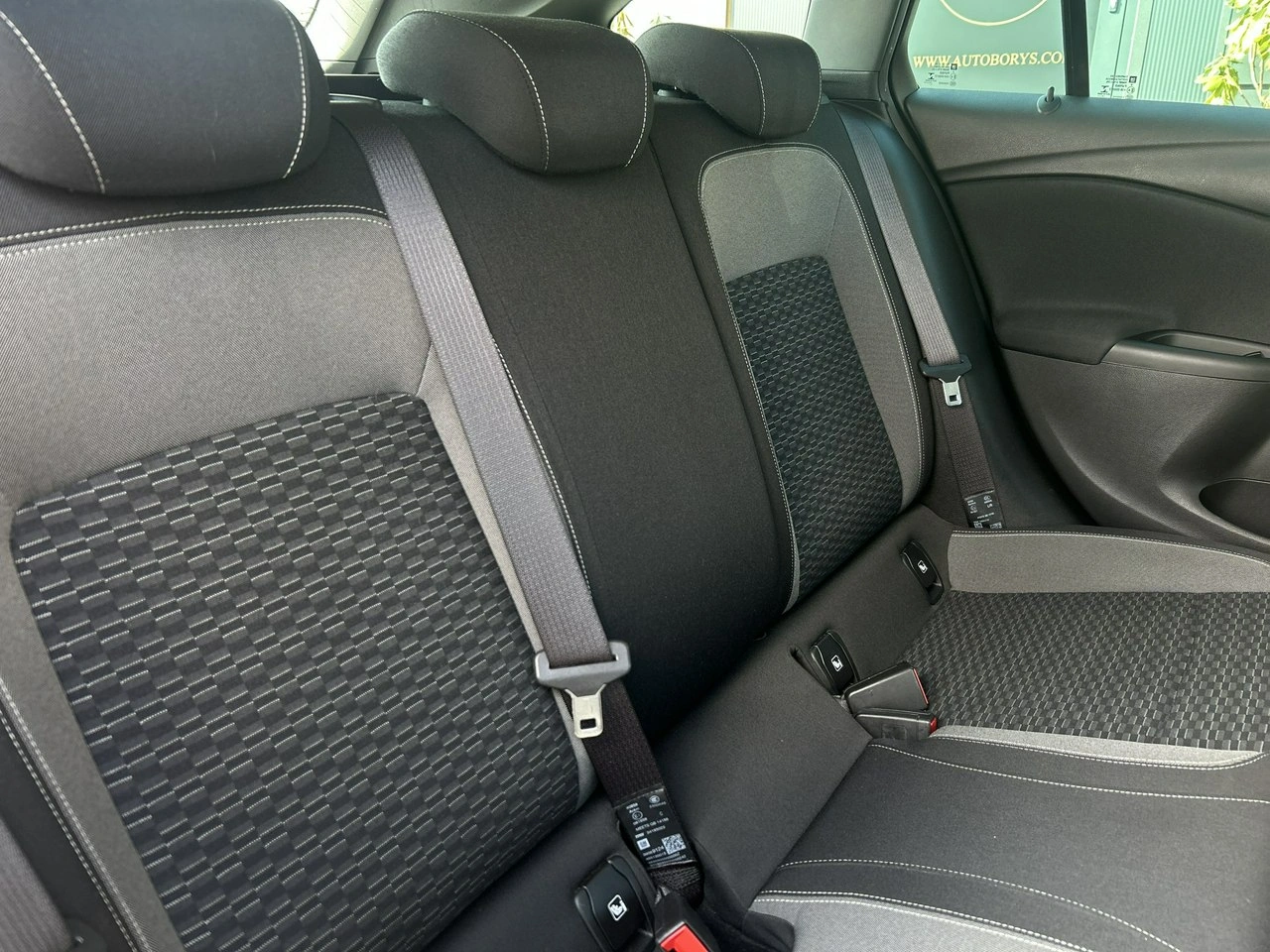 Opel Astra - Zdjęcie 32