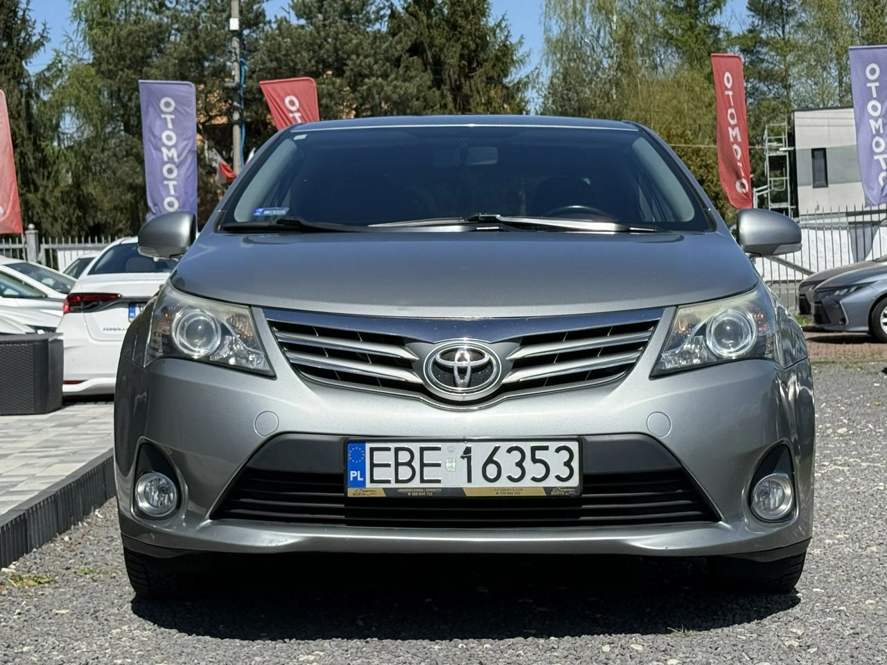 Toyota Avensis - Zdjęcie 2
