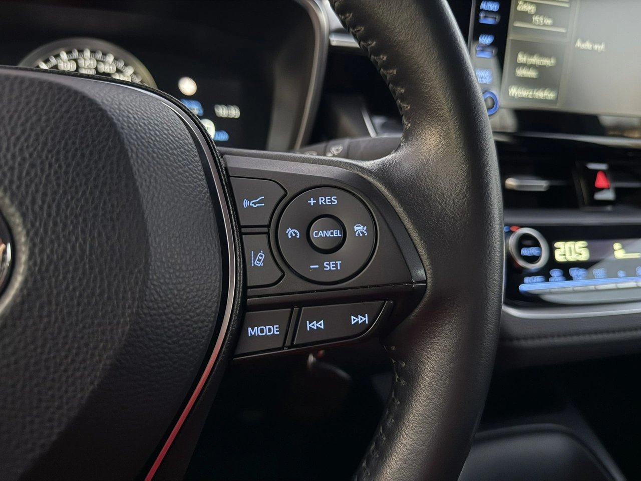 Toyota Corolla - Zdjęcie 21