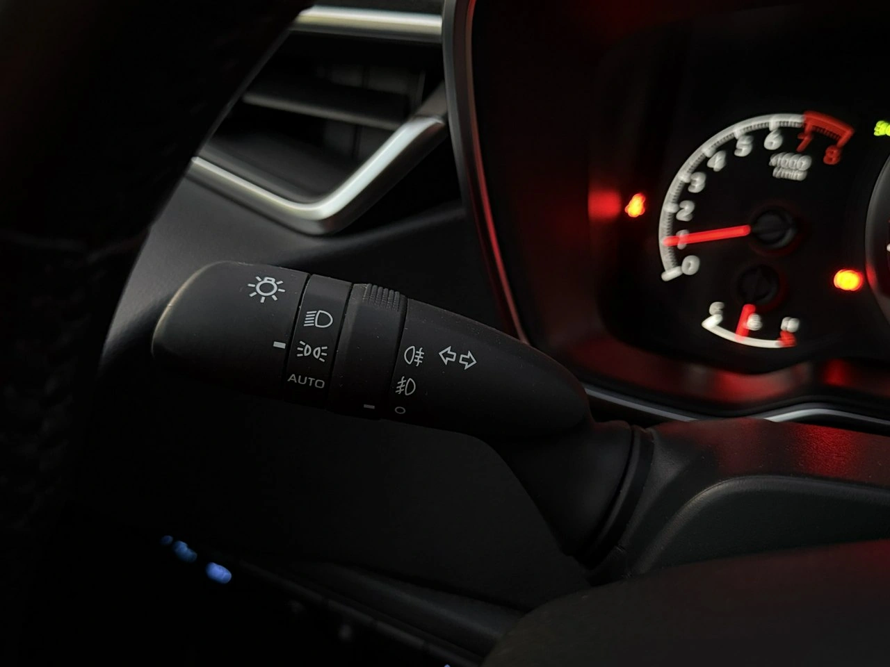 Toyota Corolla - Zdjęcie 24