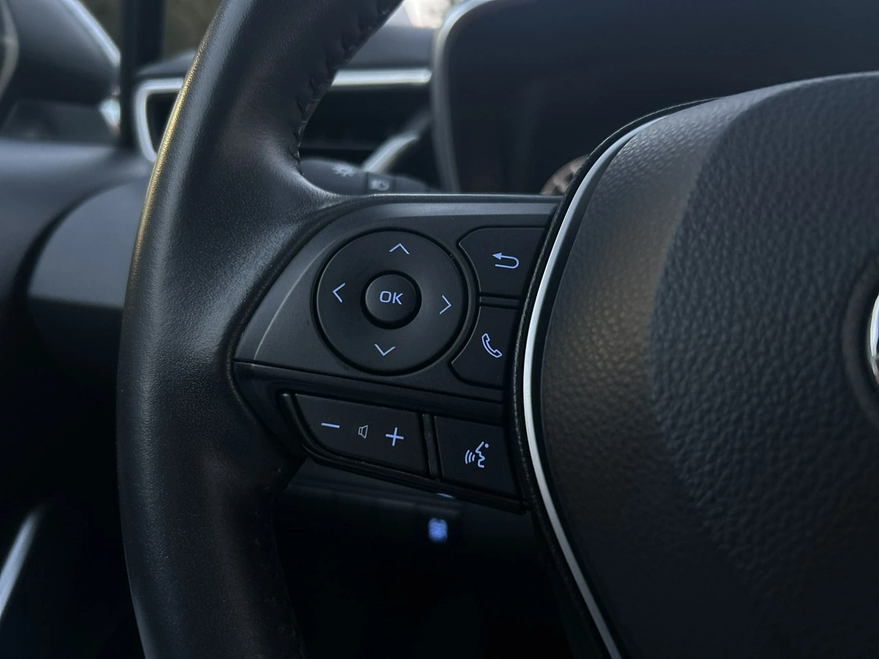 Toyota Corolla - Zdjęcie 21