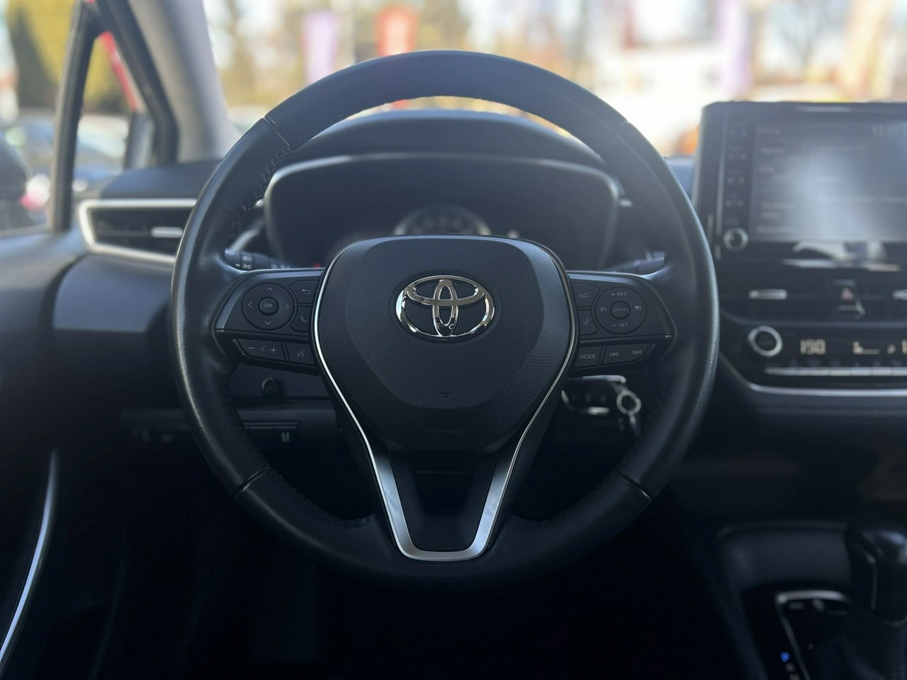 Toyota Corolla - Zdjęcie 20