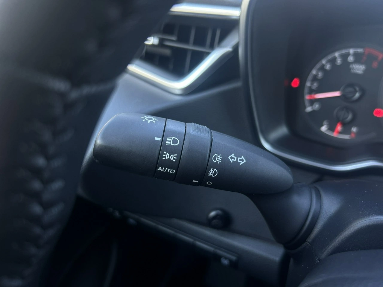 Toyota Corolla - Zdjęcie 24