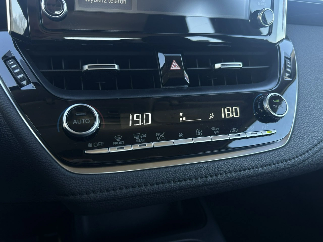 Toyota Corolla - Zdjęcie 34