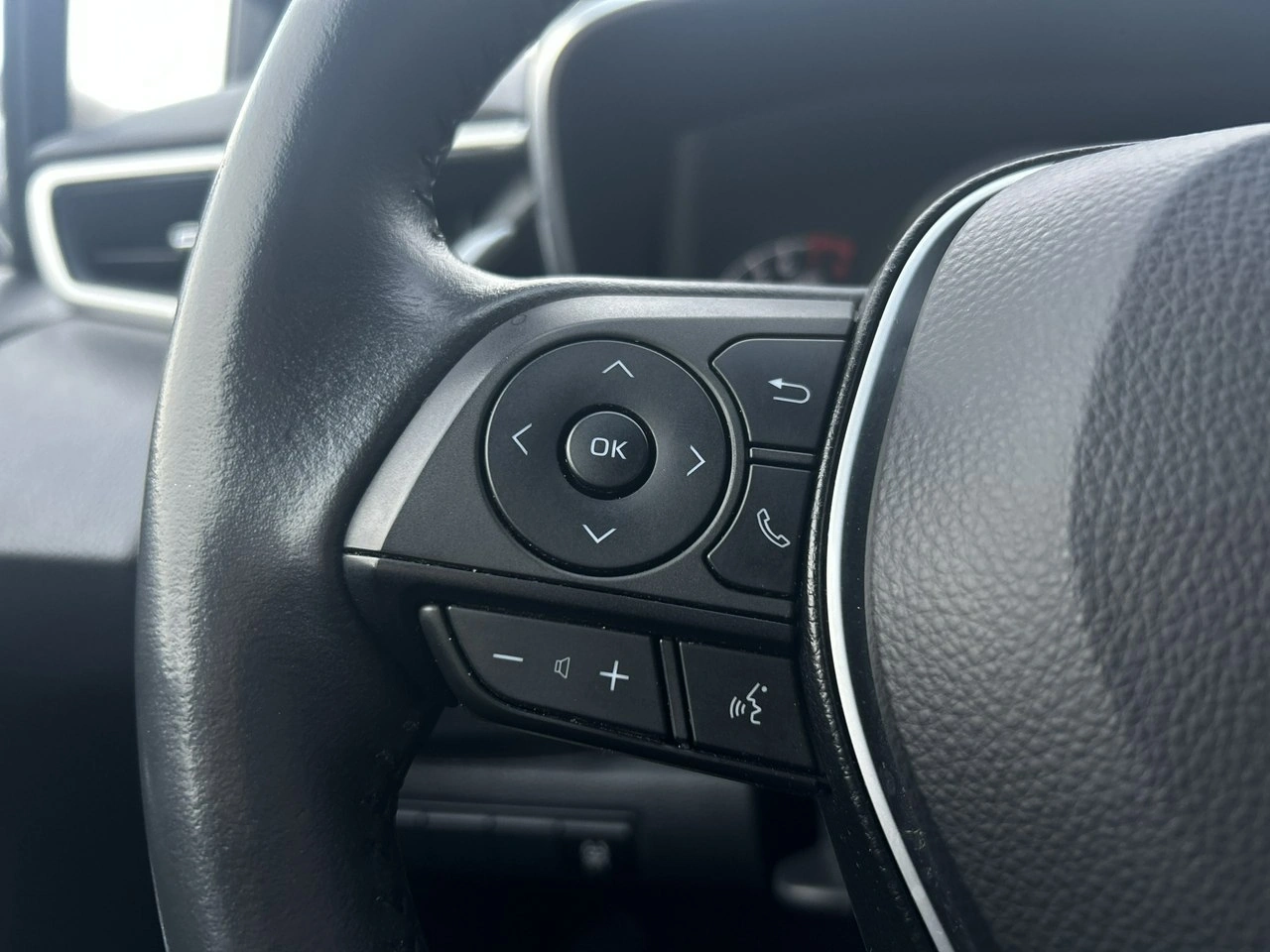 Toyota Corolla - Zdjęcie 17