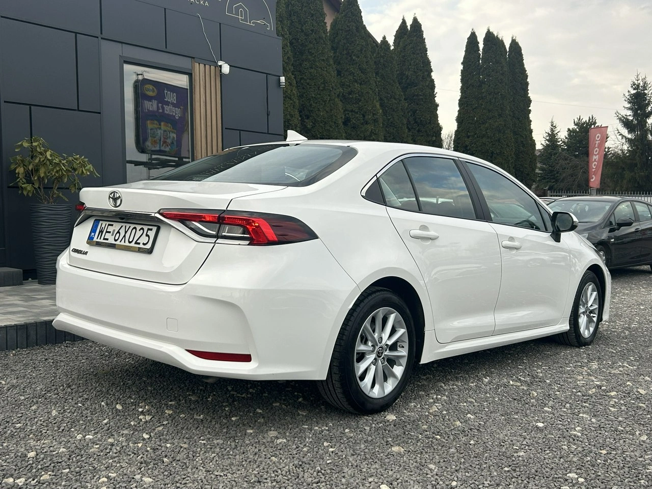 Toyota Corolla - Zdjęcie 9