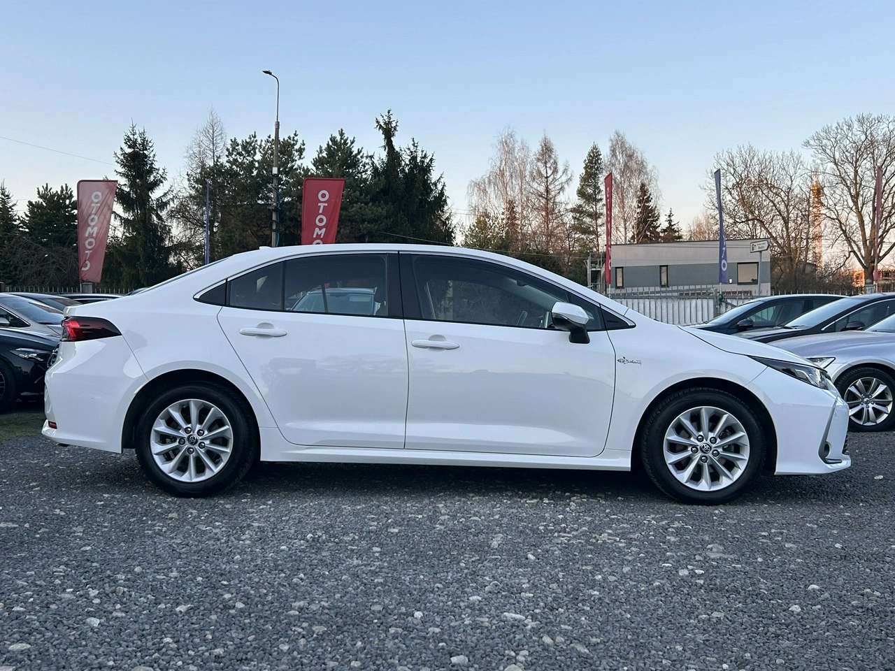 Toyota Corolla - Zdjęcie 11