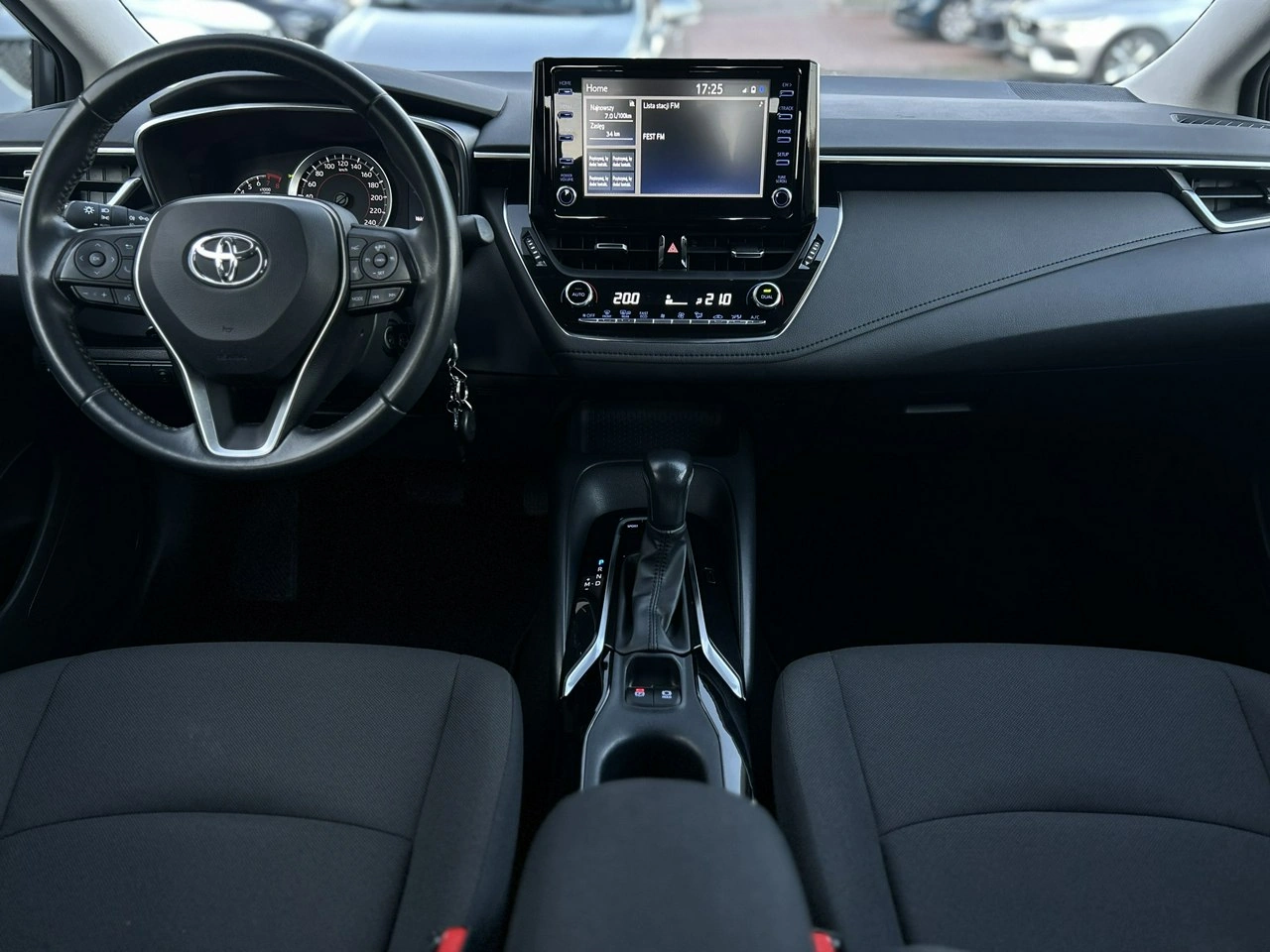 Toyota Corolla - Zdjęcie 13